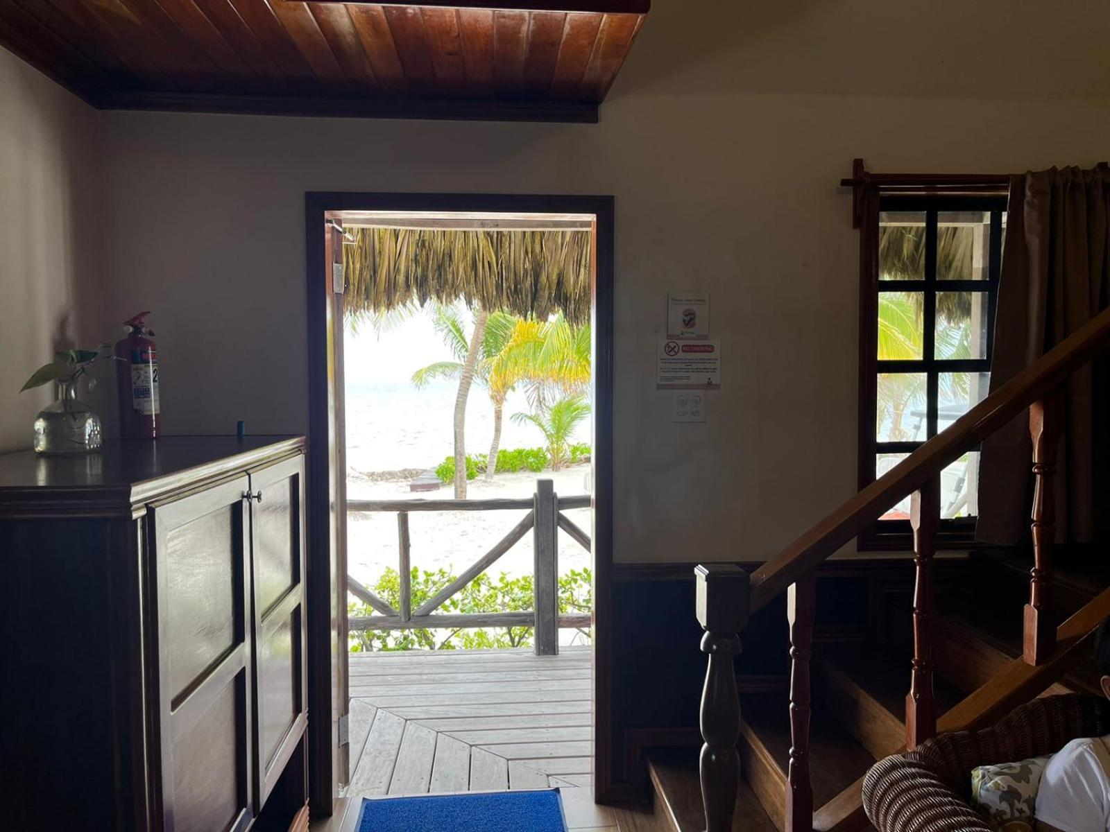 Captain Morgan'S Retreat ซานเปโดร ภายนอก รูปภาพ