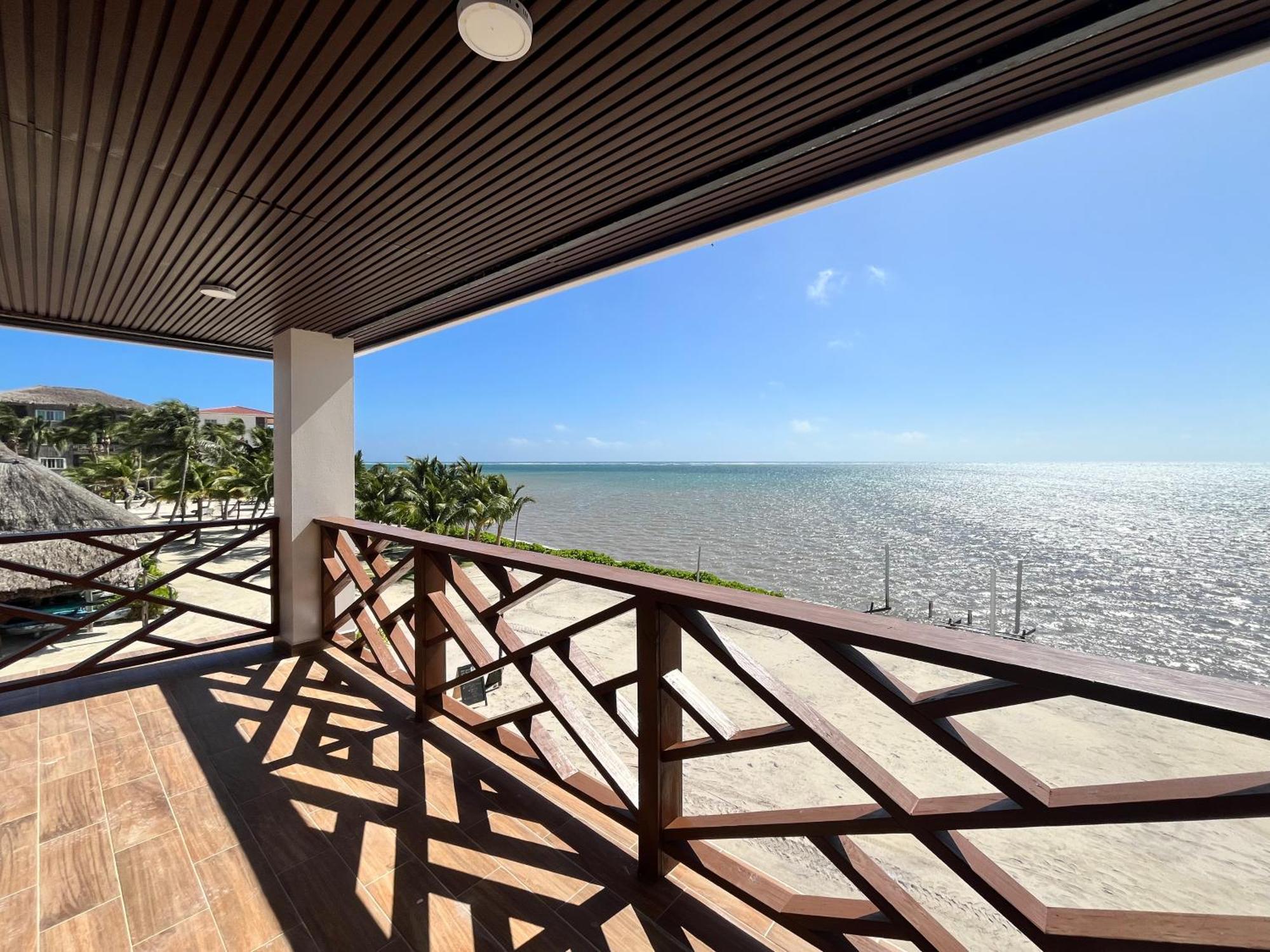 Captain Morgan'S Retreat ซานเปโดร ภายนอก รูปภาพ